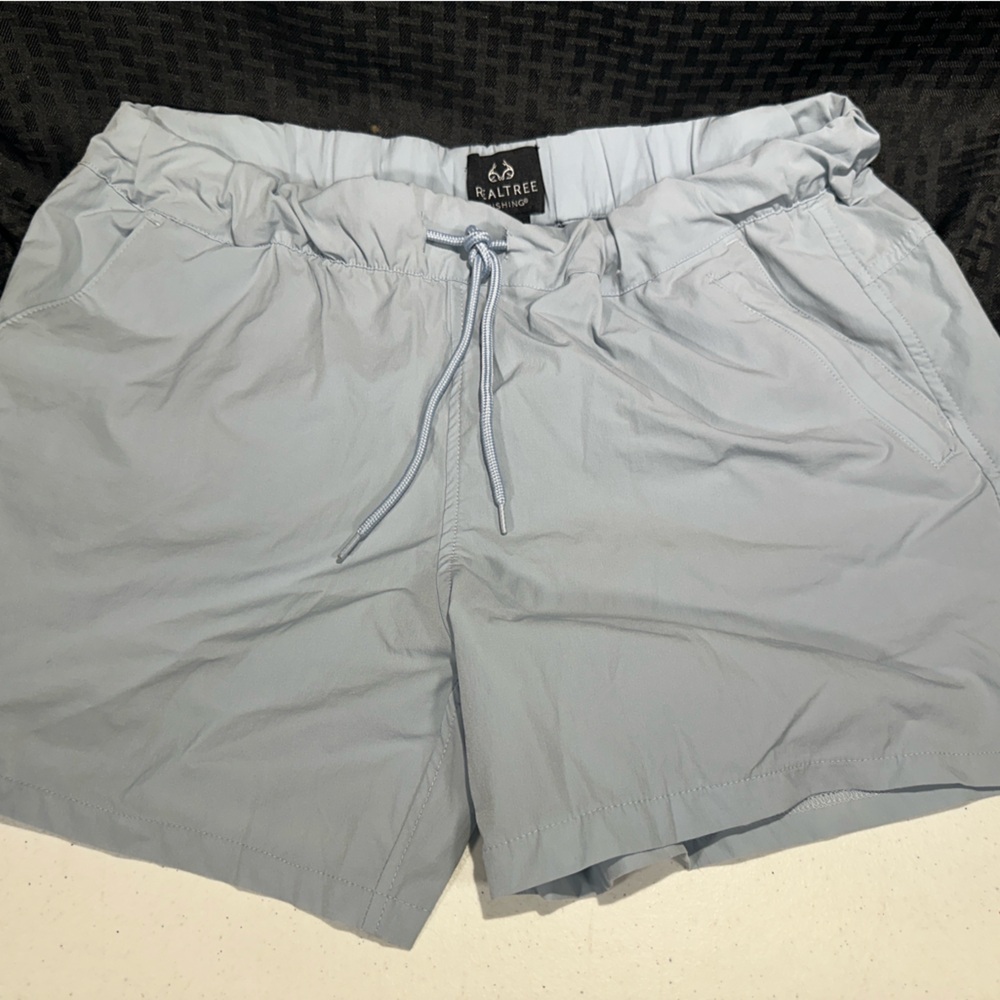 RealTree Fishing Outdoor Performance Shorts zip pockets Size Large